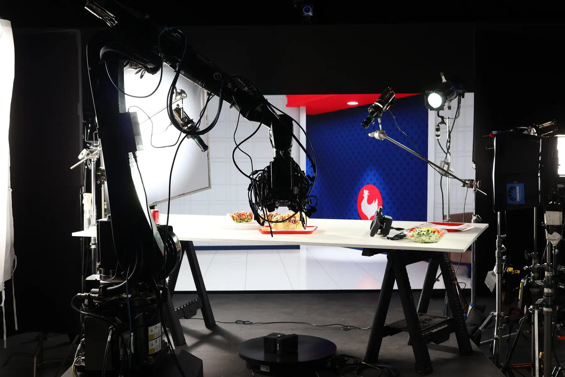 Cinema robot on tabletop food shoot with LED wall